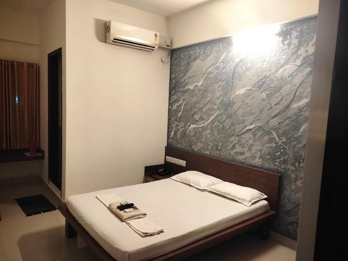 Hotel Radha Pangala Экстерьер фото