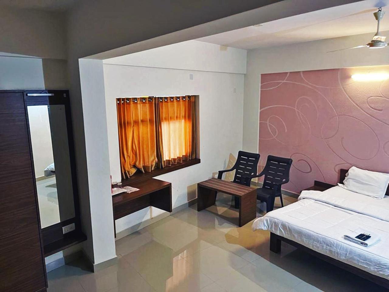 Hotel Radha Pangala Экстерьер фото
